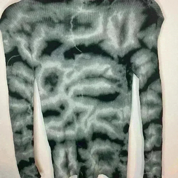 NWT NASTY GAL long sleeve top s/m - Picture 2 of 3